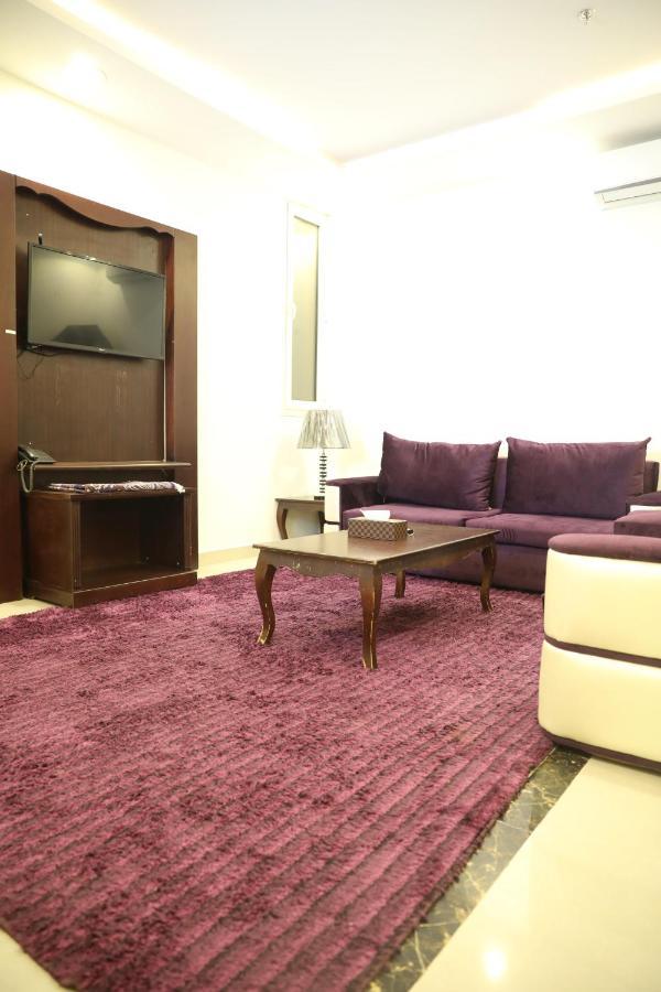 Quiet Rooms Suites 6 By Quiet Rooms Ar Riyad Esterno foto