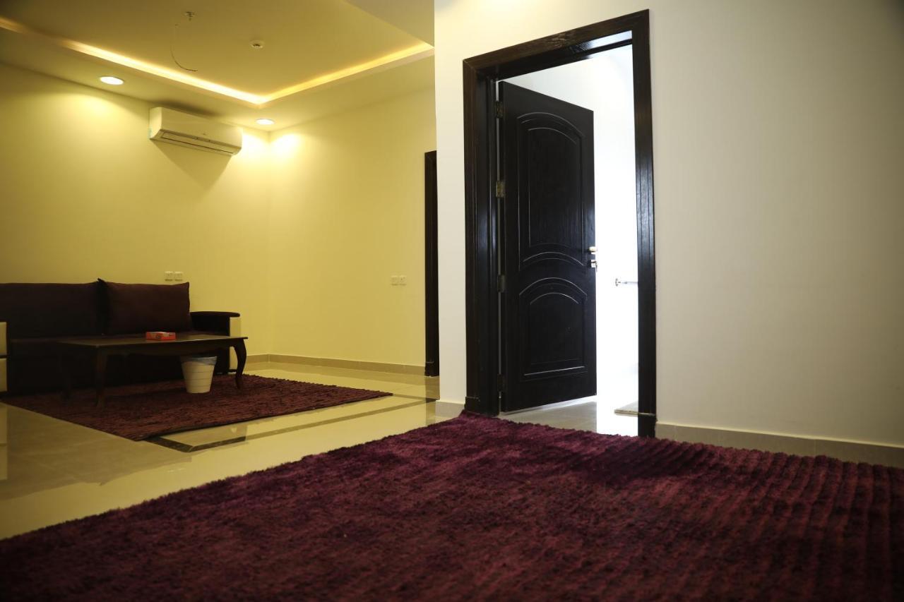 Quiet Rooms Suites 6 By Quiet Rooms Ar Riyad Esterno foto